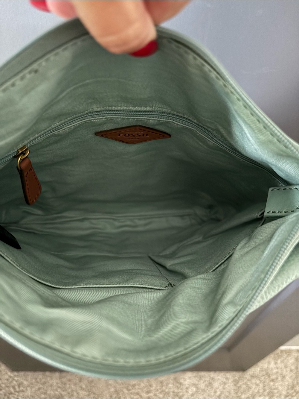 Fossil Morgan Traveler | Sea-glass, Mint Green | Leather Crossbody Bag - Picture 9 of 11